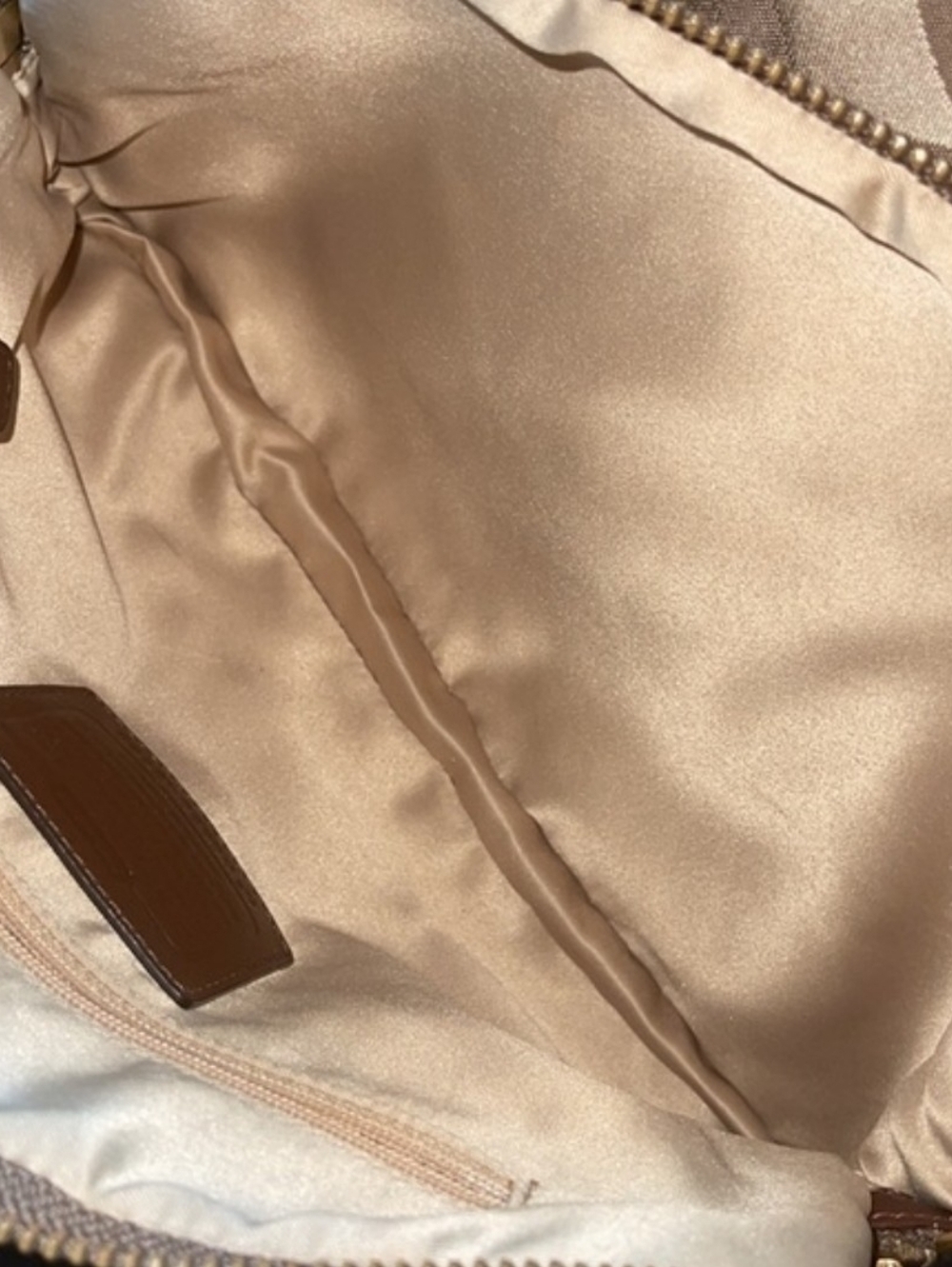 Coach Bag - Picture 8 of 11